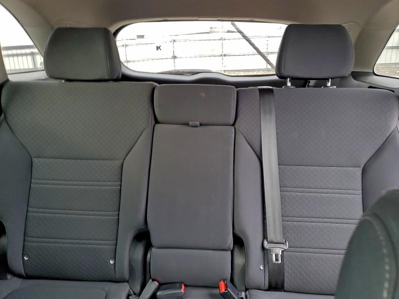 Photo 10 from auction – 2016 KIA SORENTO LX with VIN 5XYPG4A31GG124566