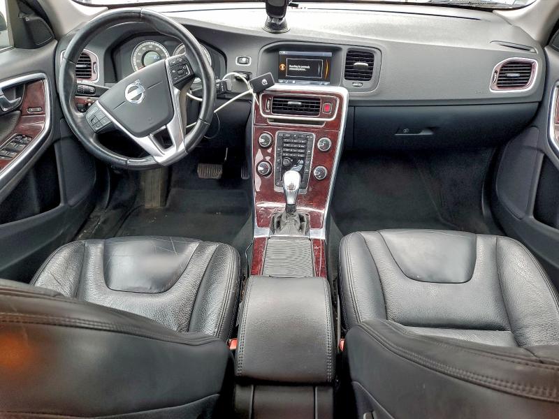 Photo 8 from auction – 2013 VOLVO S60 T5 with VIN YV1612FH6D2207500