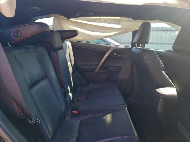 Photo 11 from auction – 2016 TOYOTA RAV4 SE with VIN 2T3NFREV1GW273385
