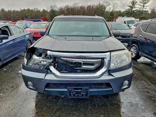 Photo 5 from auction – 2010 HONDA PILOT TOUR with VIN 5FNYF4H92AB021561