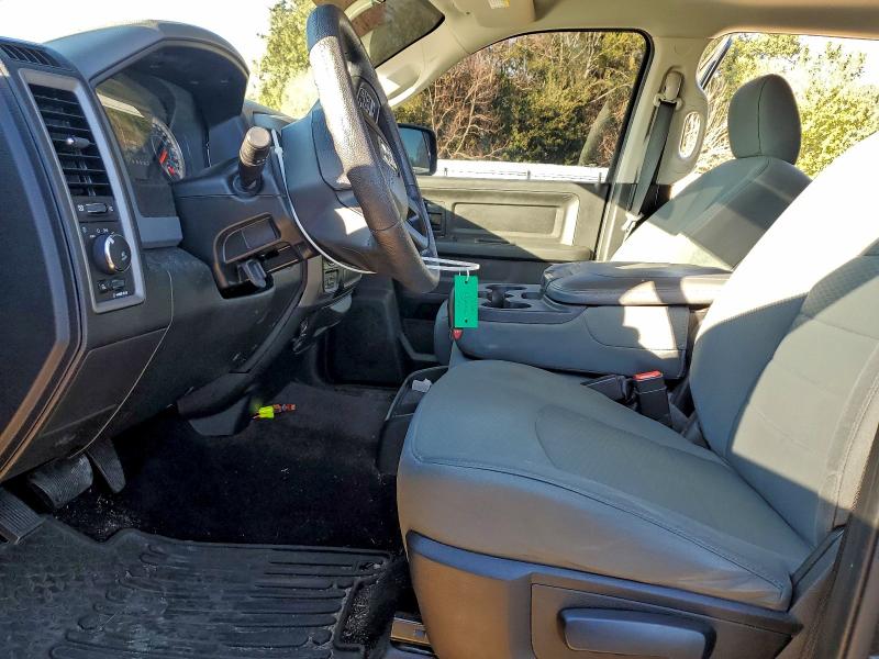Photo 7 from auction – 2017 RAM 1500 with VIN 3C6RR7KT6HG595285