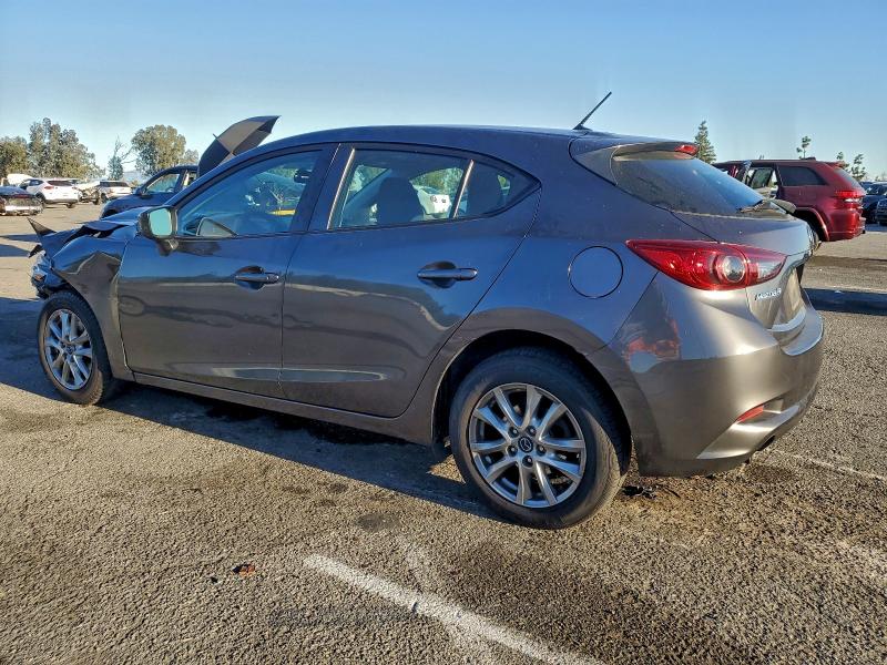 Photo 2 from auction – 2017 MAZDA 3 SPORT with VIN 3MZBN1K76HM104461