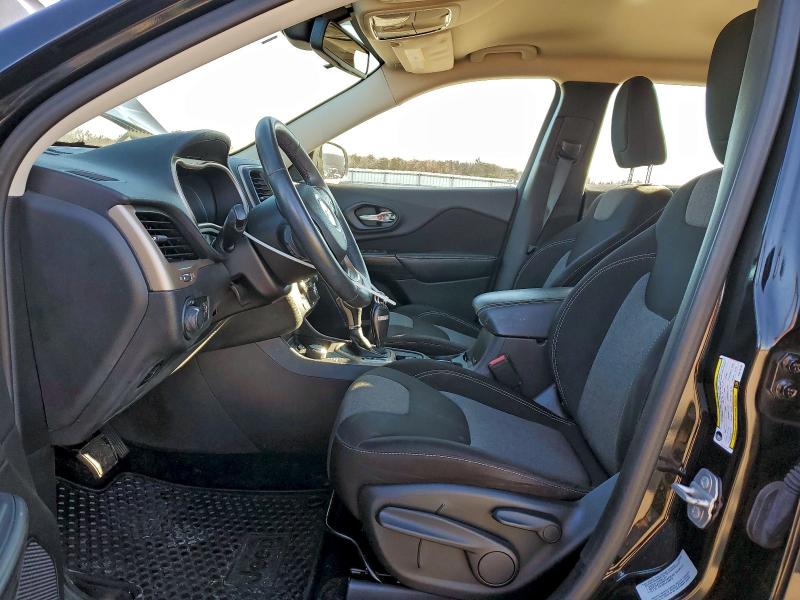 Photo 7 from auction – 2015 JEEP CHEROKEE S with VIN 1C4PJMAB0FW510163