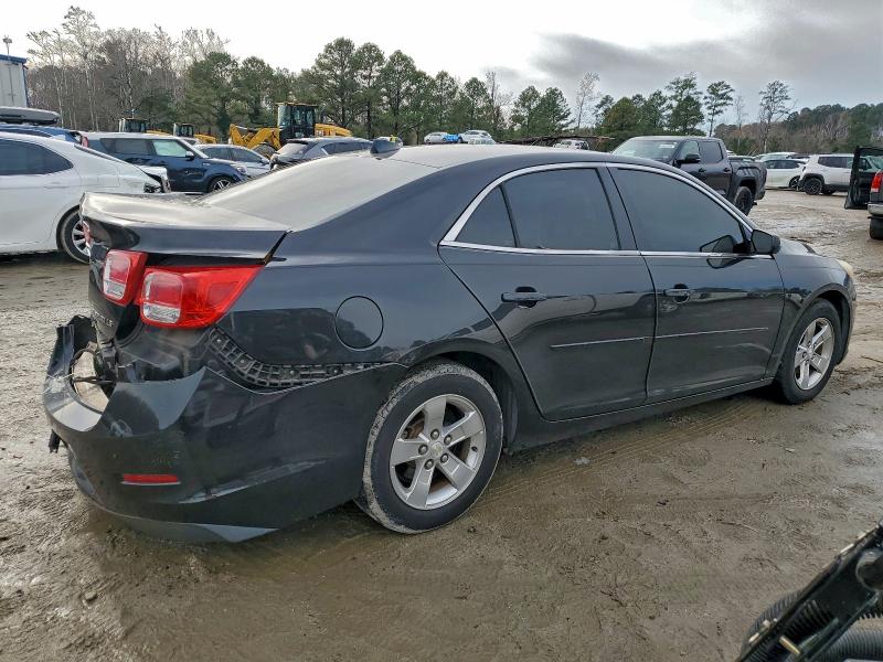Photo 3 from auction – 2014 CHEVROLET MALIBU LS with VIN 1G11B5SL2EF178461