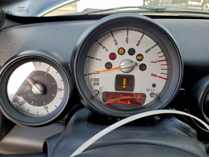 Photo 9 from auction – 2012 MINI COOPER ROA with VIN WMWSY3C53CT144300