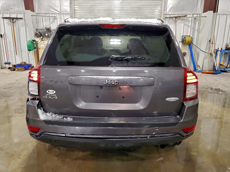 Photo 6 from auction – 2017 JEEP COMPASS LA with VIN 1C4NJDEB5HD158763