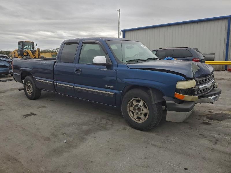 Photo 4 from auction – 2001 CHEVROLET SILVERADO with VIN 1GCEC19T71E294260