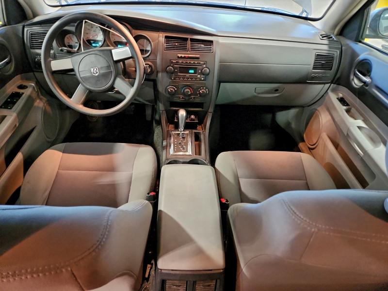 Photo 8 from auction – 2006 DODGE MAGNUM SE with VIN 2D4FV47T46H512998