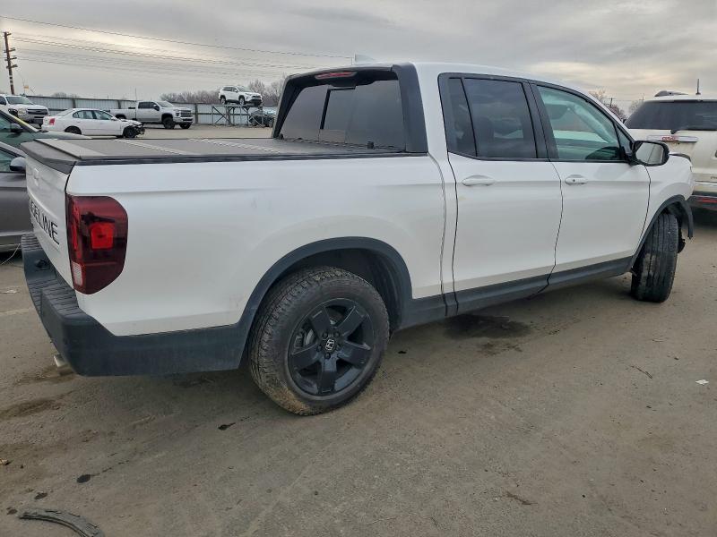 Photo 3 from auction – 2025 HONDA RIDGELINE with VIN 5FPYK3F86SB005405