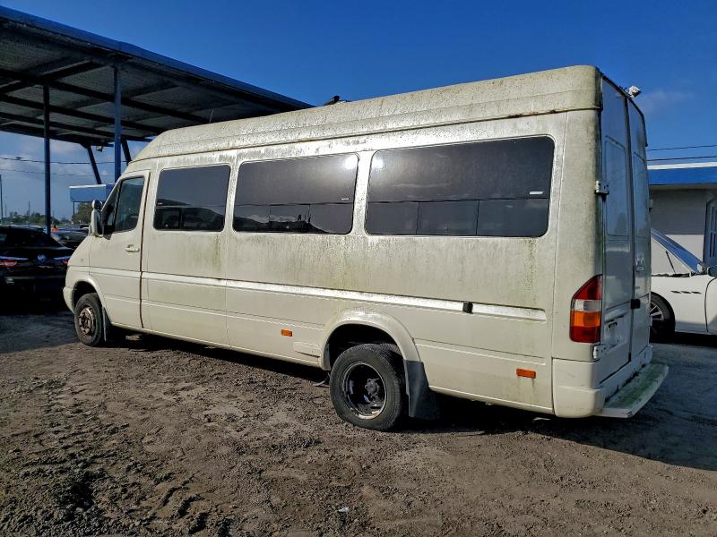 Photo 2 from auction – 2006 DODGE SPRINTER 3 with VIN WD0PD544065883646