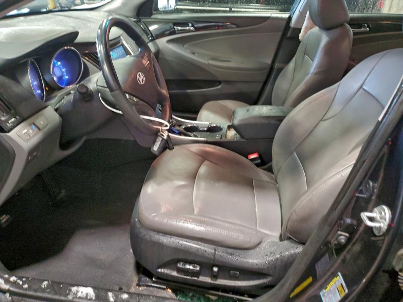 Photo 7 from auction – 2013 HYUNDAI SONATA SE with VIN 5NPEC4AC8DH742104