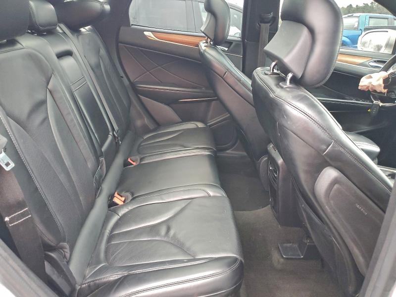 Photo 11 from auction – 2015 LINCOLN MKC with VIN 5LMTJ2AH0FUJ37380