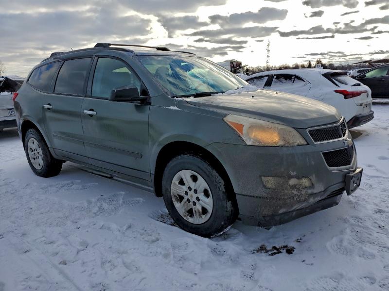 Photo 4 from auction – 2011 CHEVROLET TRAVERSE L with VIN 1GNKREED2BJ260542