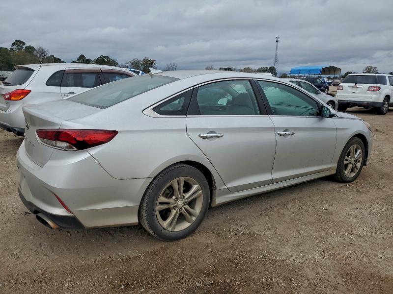Photo 3 from auction – 2019 HYUNDAI SONATA LIM with VIN 5NPE34AFXKH788069