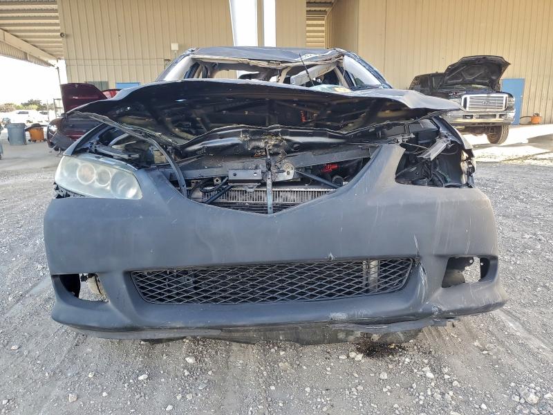 Photo 5 from auction – 2004 MAZDA 6 with VIN 1YVFP80C045N91271