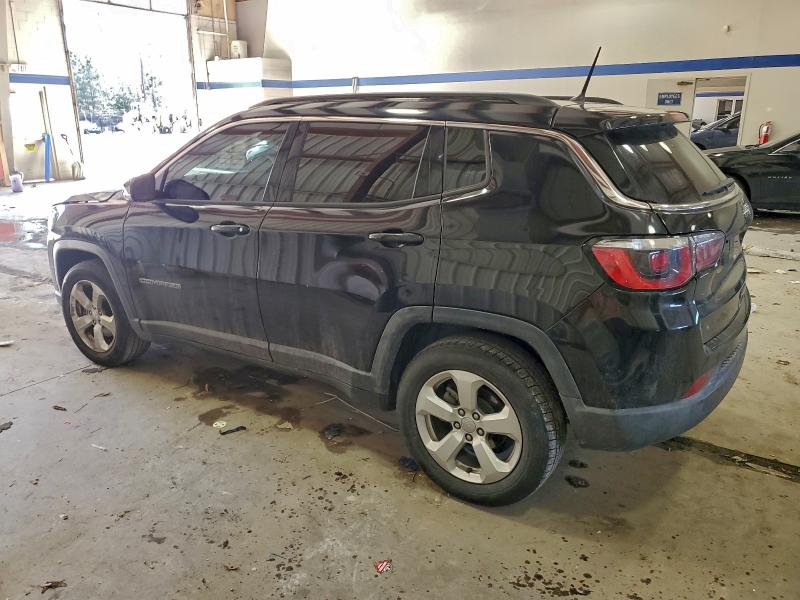Photo 2 from auction – 2017 JEEP COMPASS with VIN 3C4NJCBB6HT652557