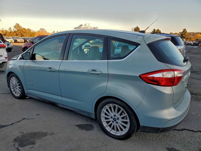 Photo 2 from auction – 2013 FORD C-MAX SEL with VIN 1FADP5BU2DL525694