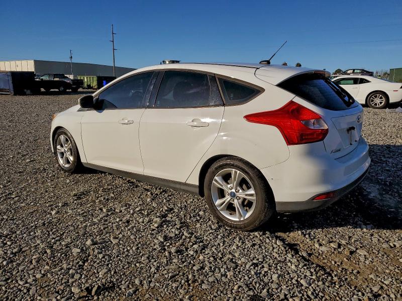 Photo 2 from auction – 2014 FORD FOCUS SE with VIN 1FADP3K26EL119678