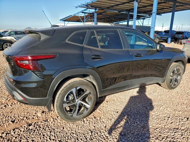 Photo 3 from auction – 2025 CHEVROLET TRAX 1RS with VIN KL77LGEP0SC116270