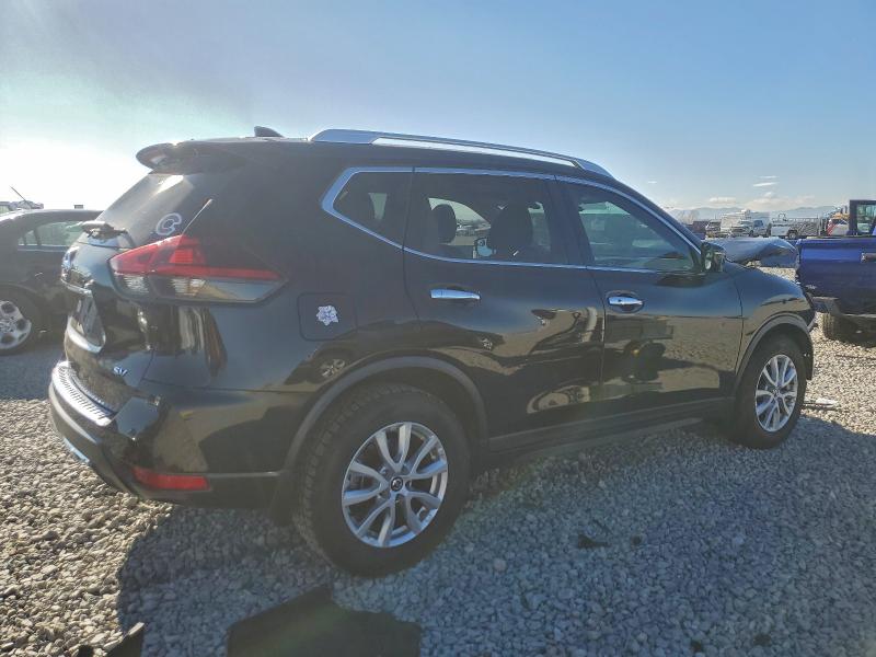 Photo 3 from auction – 2018 NISSAN ROGUE S with VIN KNMAT2MT2JP562017