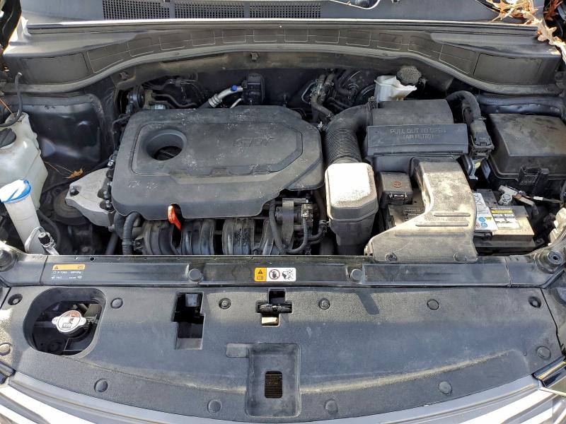 Photo 11 from auction – 2017 HYUNDAI SANTA FE S with VIN 5NMZU3LB6HH051668