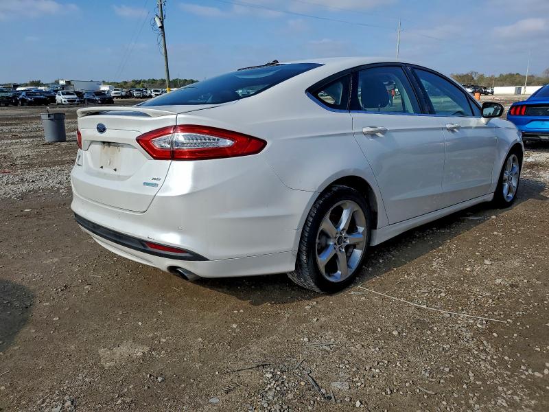 Photo 3 from auction – 2014 FORD FUSION SE with VIN 3FA6P0HD2ER135572