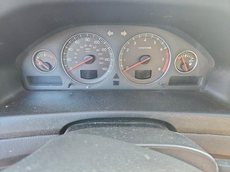 Photo 9 from auction – 2005 VOLVO V70 with VIN YV1SW640252460559