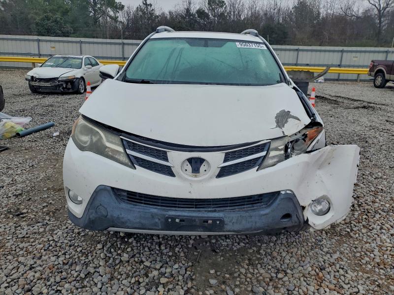 Photo 5 from auction – 2015 TOYOTA RAV4 XLE with VIN 2T3WFREV0FW176536
