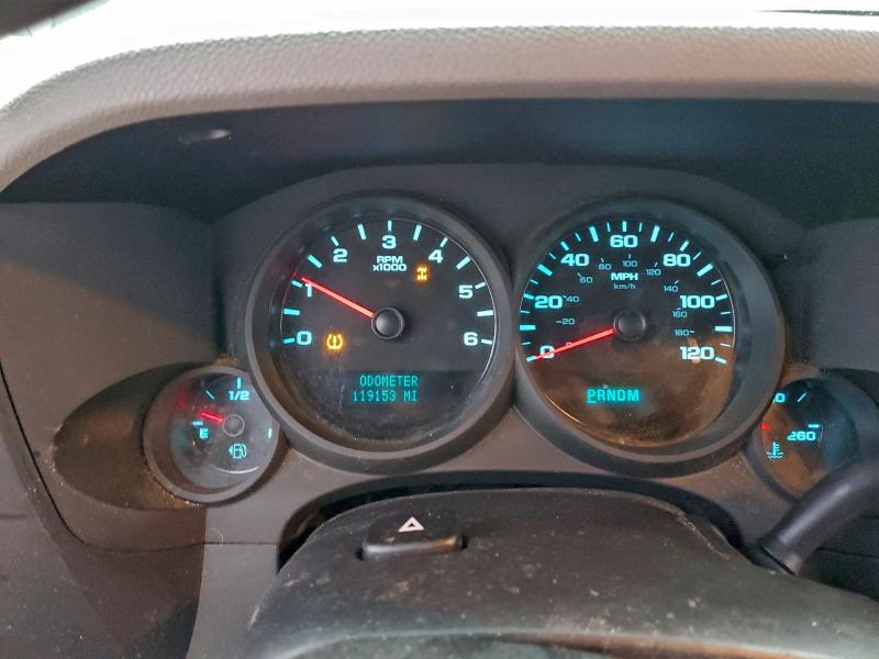 Photo 9 from auction – 2011 CHEVROLET SILVERADO with VIN 1GCNKPE07BZ265188