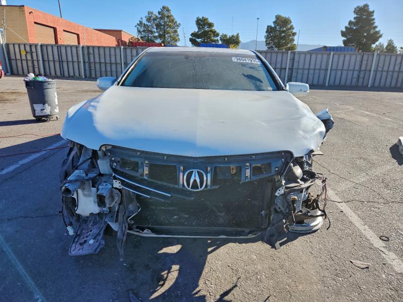 Photo 5 from auction – 2014 ACURA RLX TECH with VIN JH4KC1F55EC004297