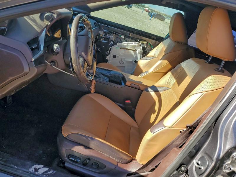 Photo 7 from auction – 2020 LEXUS ES 300H with VIN 58AD21B15LU011780