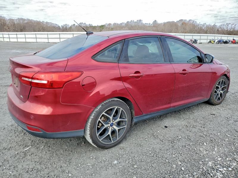 Photo 3 from auction – 2017 FORD FOCUS SEL with VIN 1FADP3H21HL256183