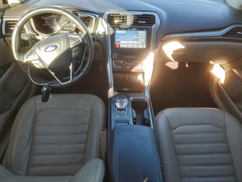 Photo 8 from auction – 2017 FORD FUSION SE with VIN 3FA6P0HD4HR308951
