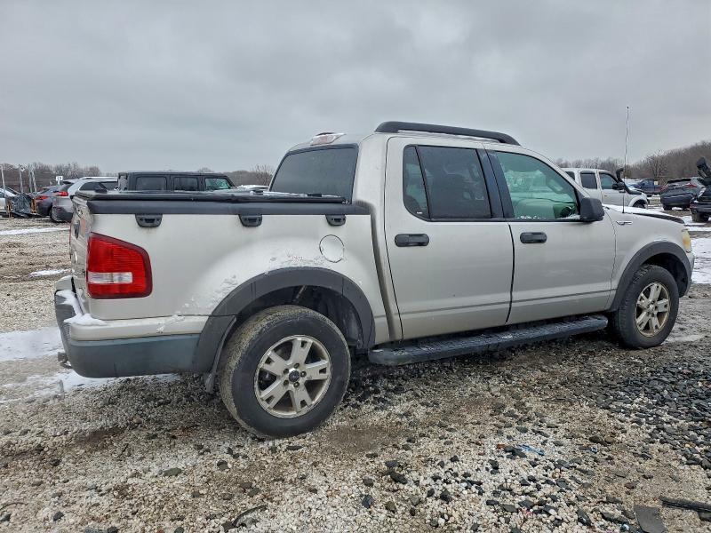 Photo 3 from auction – 2007 FORD EXPLORER S with VIN 1FMEU51K47UA01576