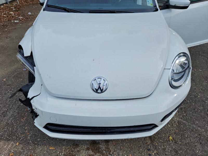 Photo 11 from auction – 2019 VOLKSWAGEN BEETLE S with VIN 3VWFD7AT3KM714945