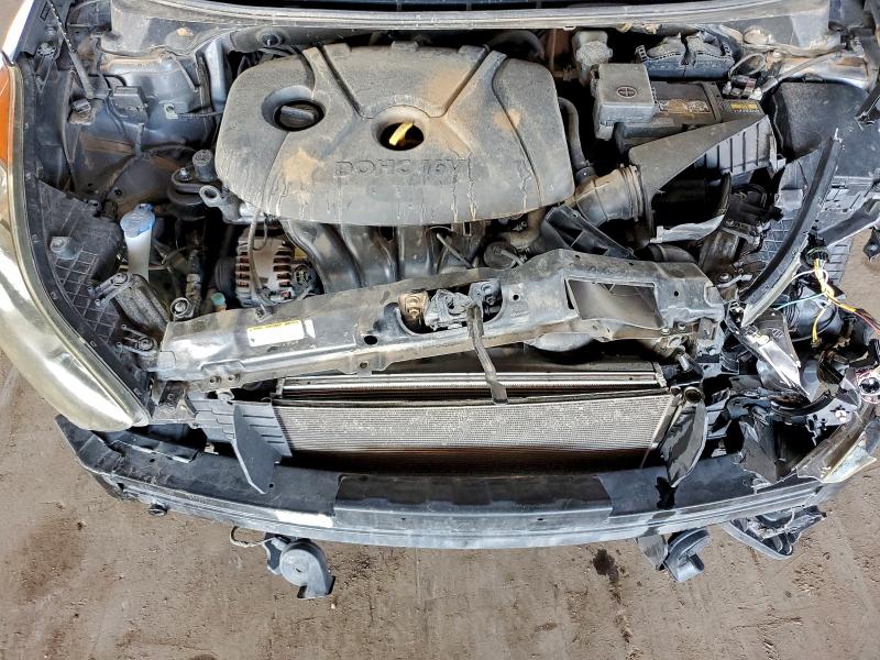Photo 11 from auction – 2012 HYUNDAI ELANTRA GL with VIN 5NPDH4AE1CH135247