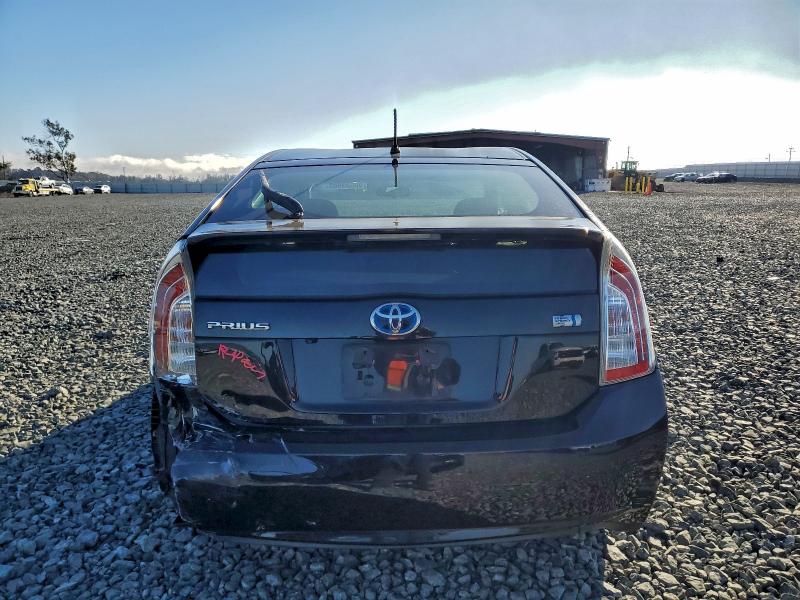 Photo 6 from auction – 2015 TOYOTA PRIUS with VIN JTDKN3DU8F1876259