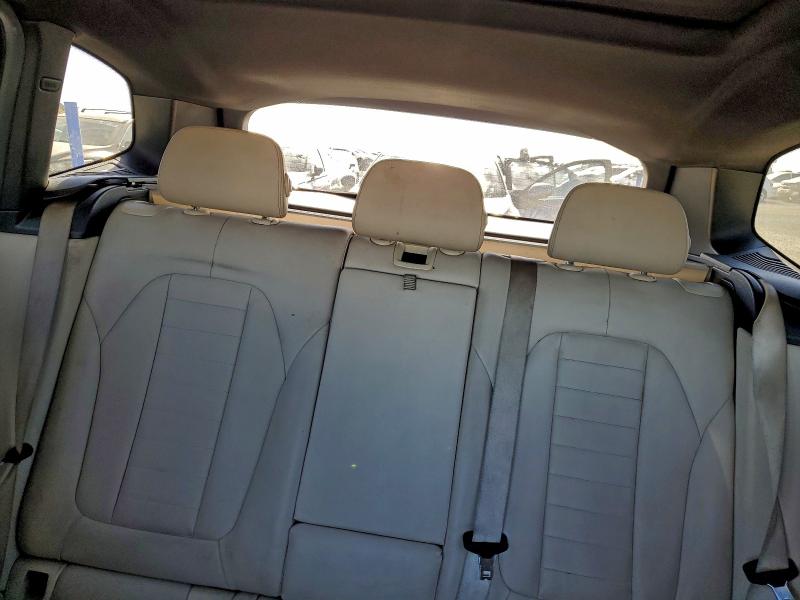 Photo 10 from auction – 2018 BMW X3 XDRIVE3 with VIN 5UXTR9C53JLC76348