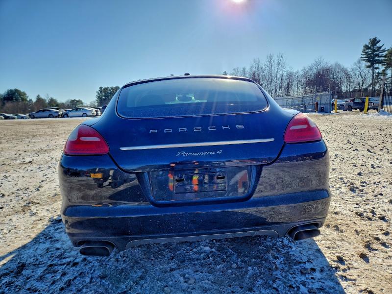 Photo 6 from auction – 2013 PORSCHE PANAMERA 2 with VIN WP0AA2A72DL015161