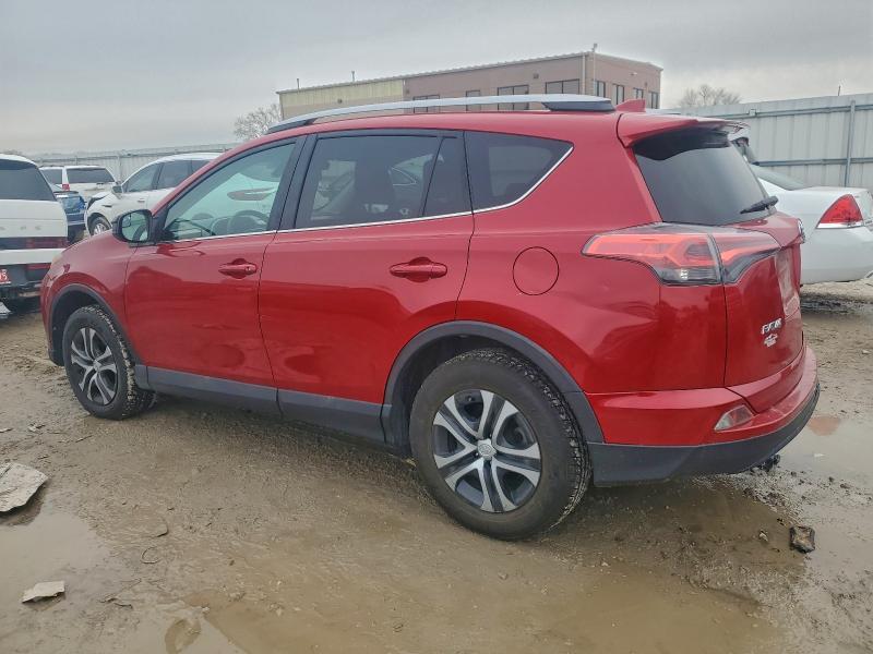 Photo 2 from auction – 2017 TOYOTA RAV4 LE with VIN 2T3BFREV4HW555217