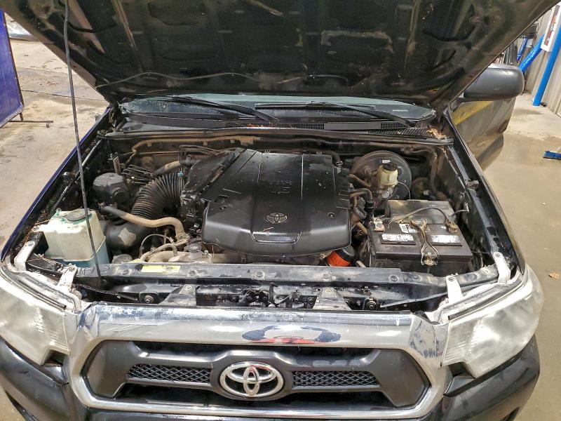 Photo 11 from auction – 2015 TOYOTA TACOMA DOU with VIN 3TMLU4EN5FM207325