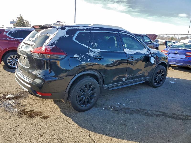 Photo 3 from auction – 2018 NISSAN ROGUE S with VIN KNMAT2MV5JP587561