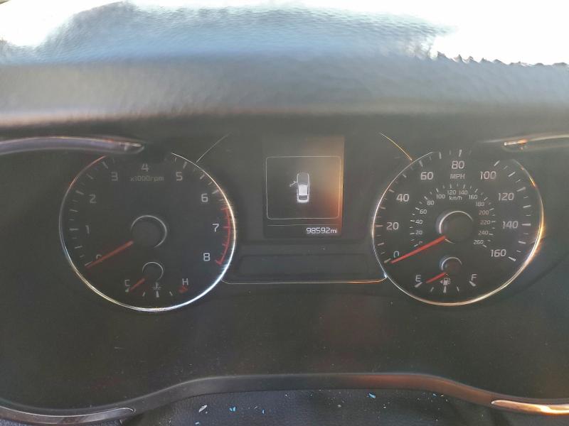 Photo 9 from auction – 2017 KIA FORTE LX with VIN 3KPFL4A7XHE009439