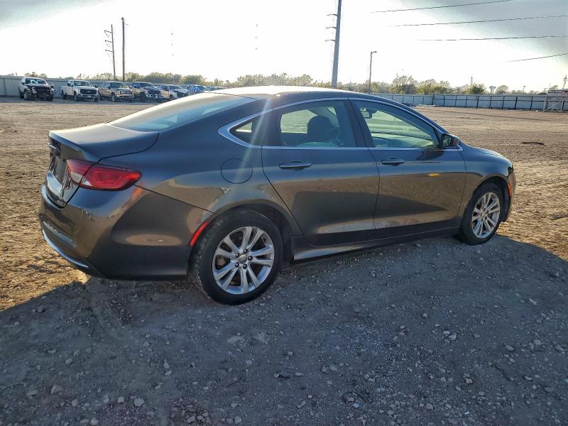 Photo 3 from auction – 2015 CHRYSLER 200 LIMITE with VIN 1C3CCCAB9FN580225