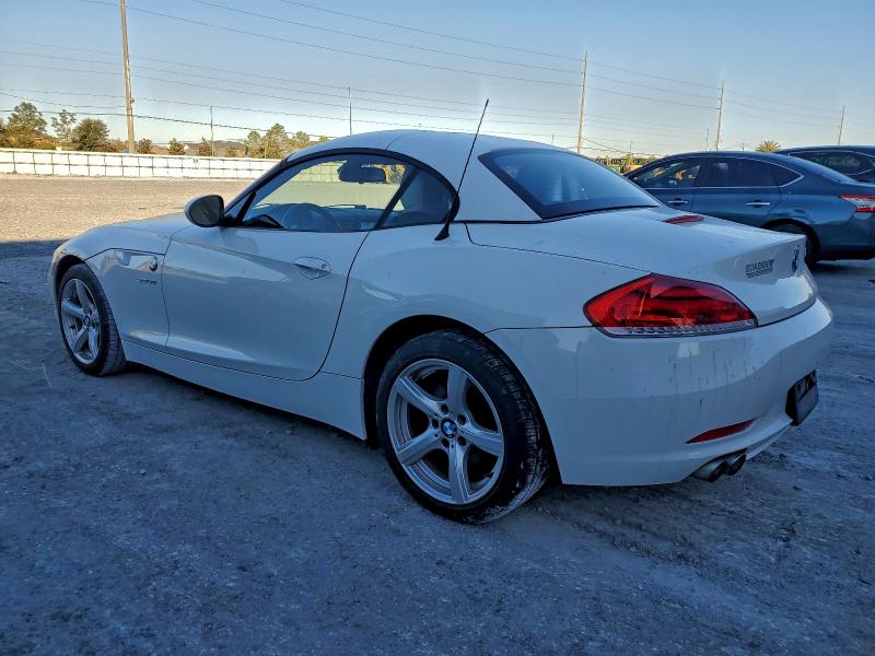 Photo 2 from auction – 2010 BMW Z4 SDRIVE3 with VIN WBALM5C59AE377577