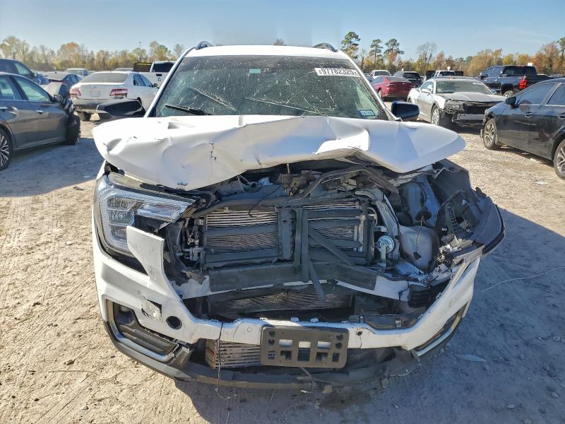 Photo 5 from auction – 2023 GMC TERRAIN AT with VIN 3GKALYEG3PL172427