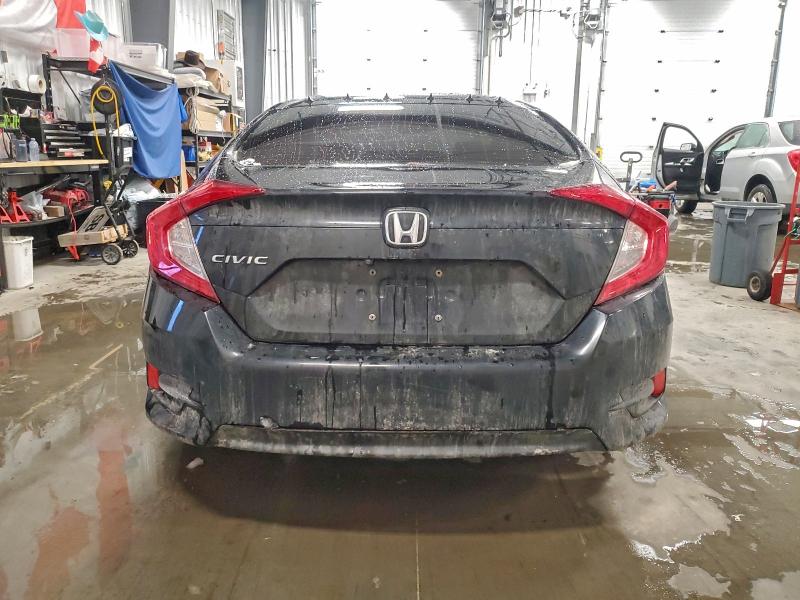 Photo 6 from auction – 2017 HONDA CIVIC EX with VIN 2HGFC2F81HH041031