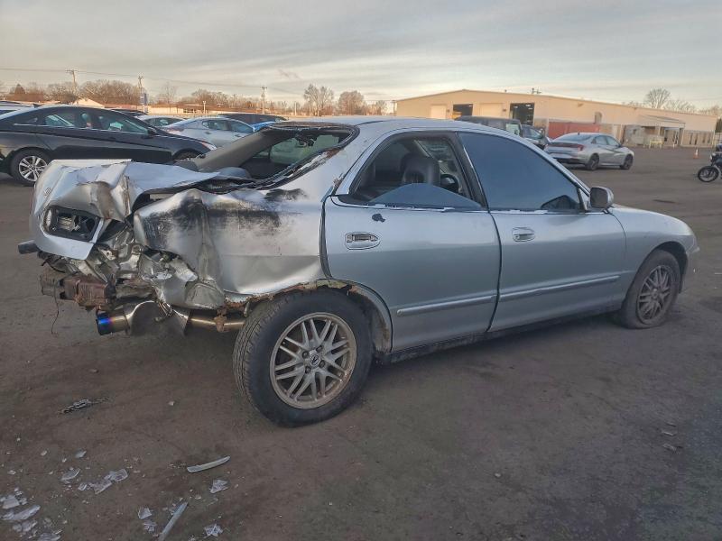 Photo 3 from auction – 2000 ACURA INTEGRA GS with VIN JH4DB7664YS000811