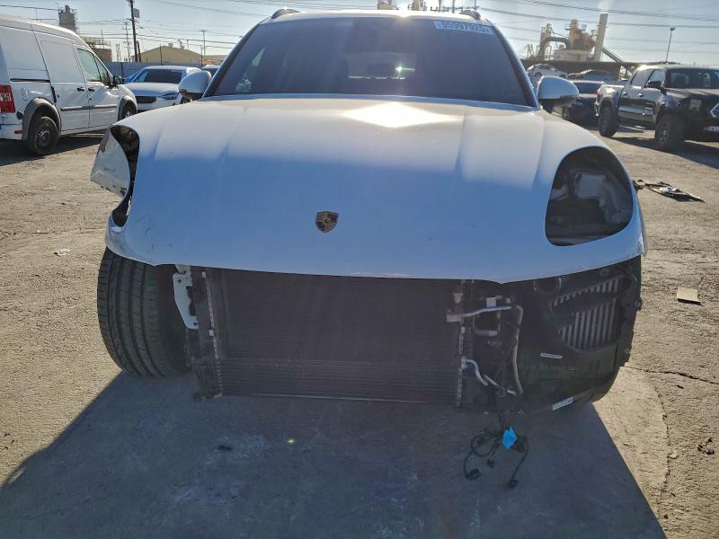 Photo 5 from auction – 2020 PORSCHE MACAN GTS with VIN WP1AG2A51LLB56393