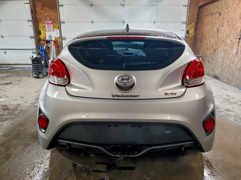 Photo 6 from auction – 2015 HYUNDAI VELOSTER T with VIN KMHTC6AE1FU226515